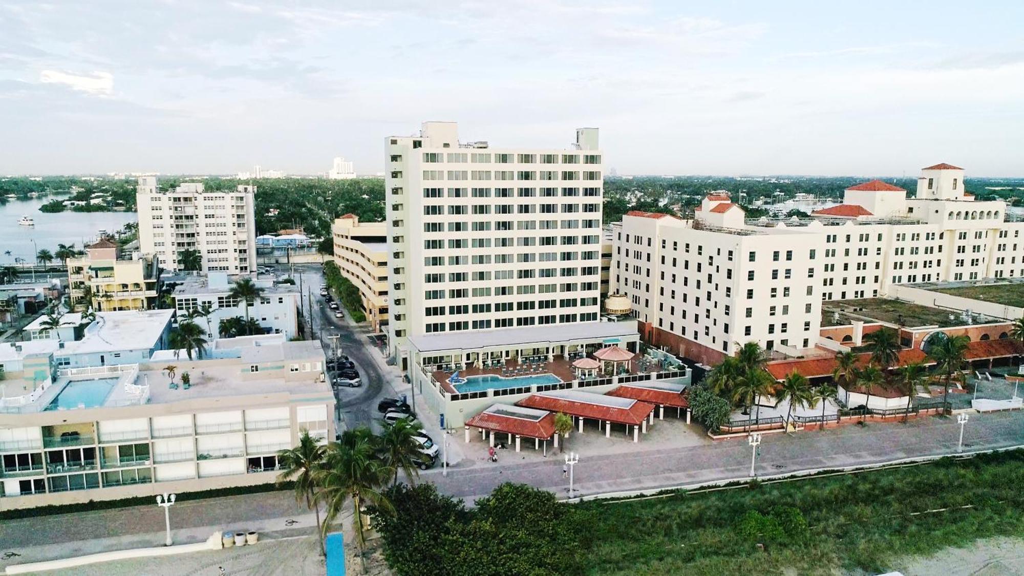 Hollywood Beach Tower Hotel Buitenkant foto