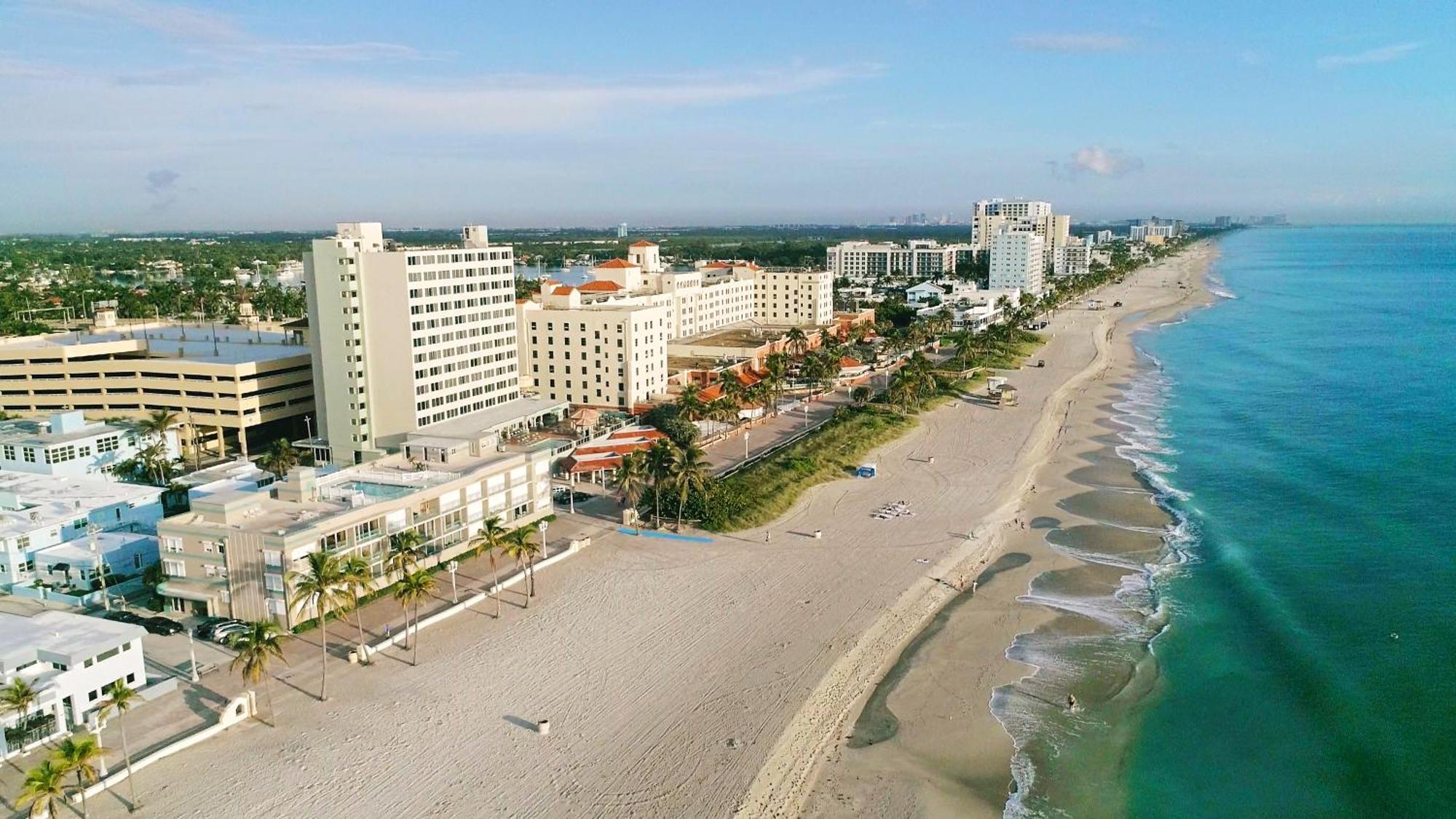 Hollywood Beach Tower Hotel Buitenkant foto