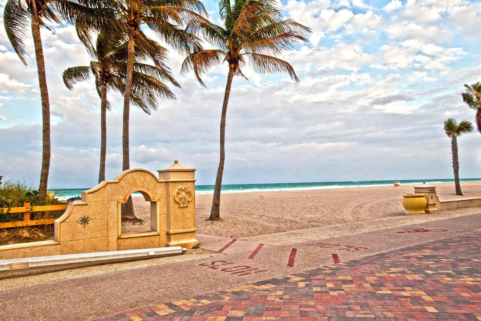 Hollywood Beach Tower Hotel Buitenkant foto